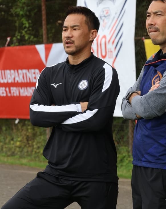 岡崎慎司が監督就任！FC BASARA Mainz、10周年で迎える大変革