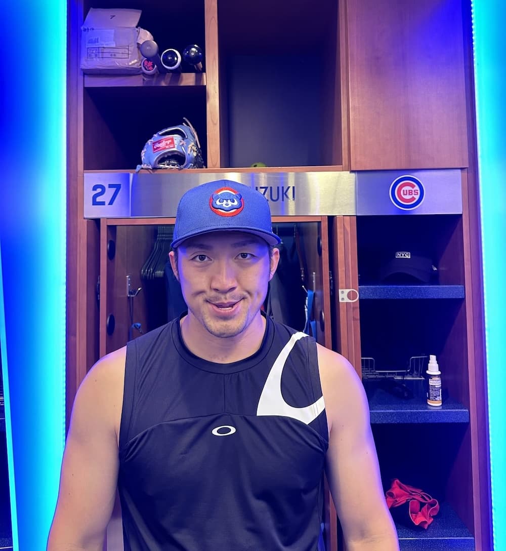 鈴木誠也が変顔ショットでシーズンを締めくくる！