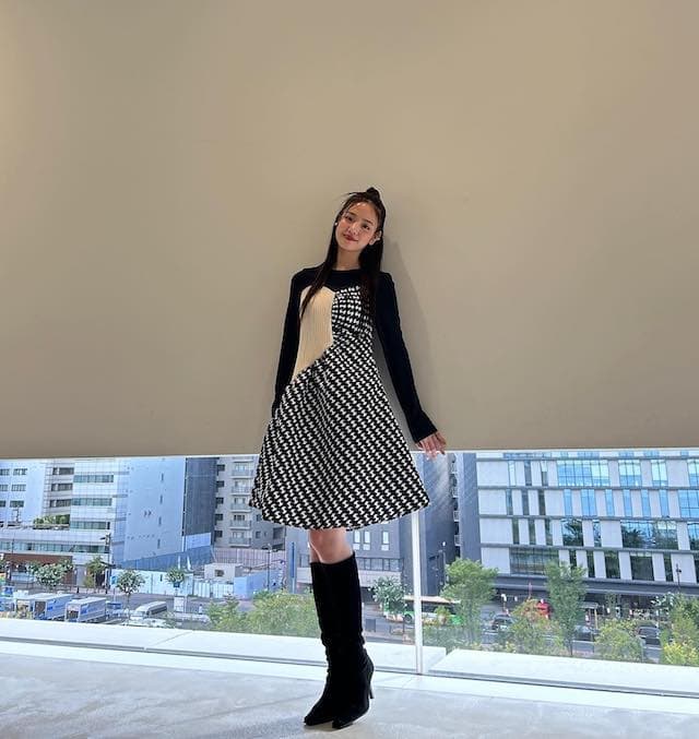 横田真悠がインスタを更新！「観てくれてますか♡？」