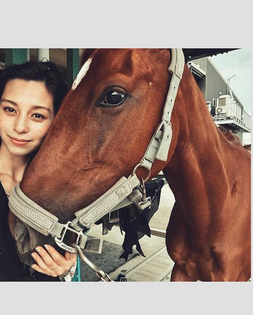 人気女優と意外な接点で話題・中条あやみが最新ショット公開で話題に💖