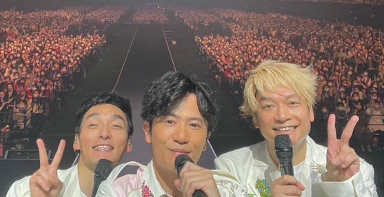 香取慎吾、稲垣吾郎、草彅剛が集結💗💛💚ファンの前で