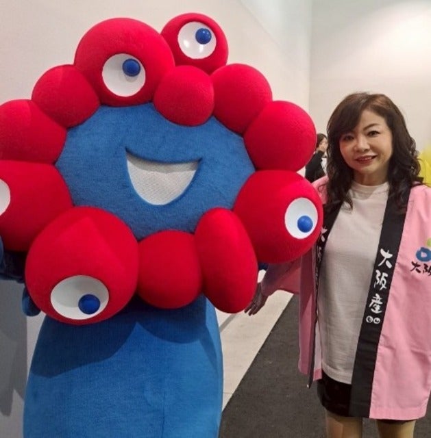 ハイヒール・モモコが大阪産（もん）PR大使として吉村知事と万博会場へ！