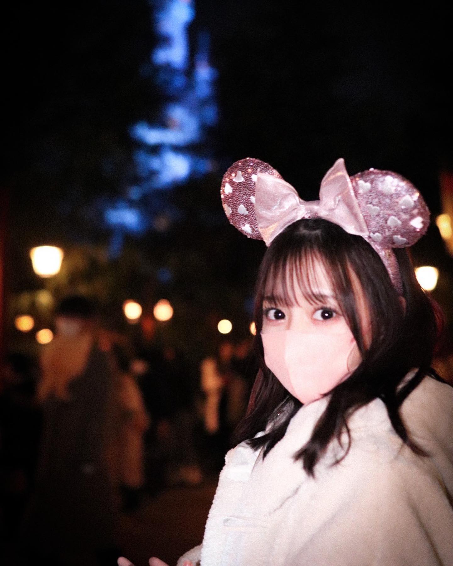 オオカミちゃん出演で話題の齊藤なぎさ🐺ディズニーショットにファン歓喜💓