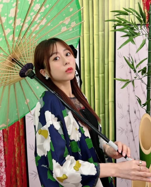 和モダンな水瀬いのりが可愛すぎ！ファンの大絶賛の声続々！