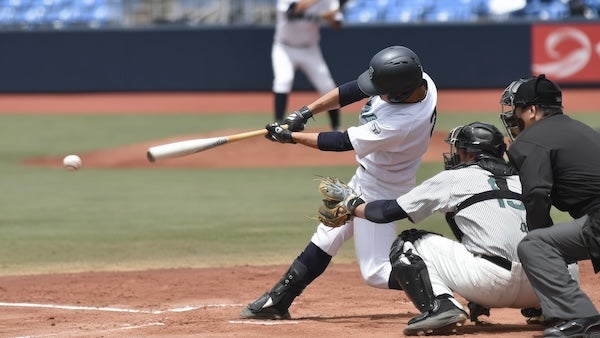 ロッテ・吉井理人監督が辞任を発表