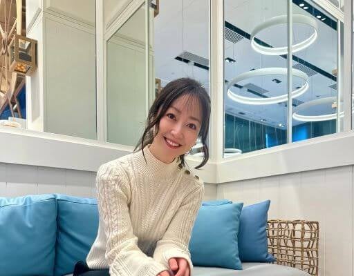 美味しい時間×美しい笑顔。黒川智花のとっておきカフェショット！