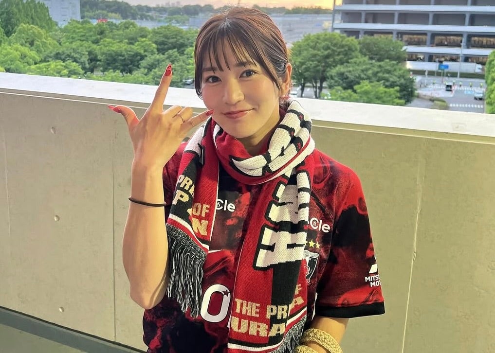遠藤優　浦和レッズレディース　サイン入りミニ色紙 三菱重工浦和レッズレディース | URAWA RED DIAMONDS LADIES
