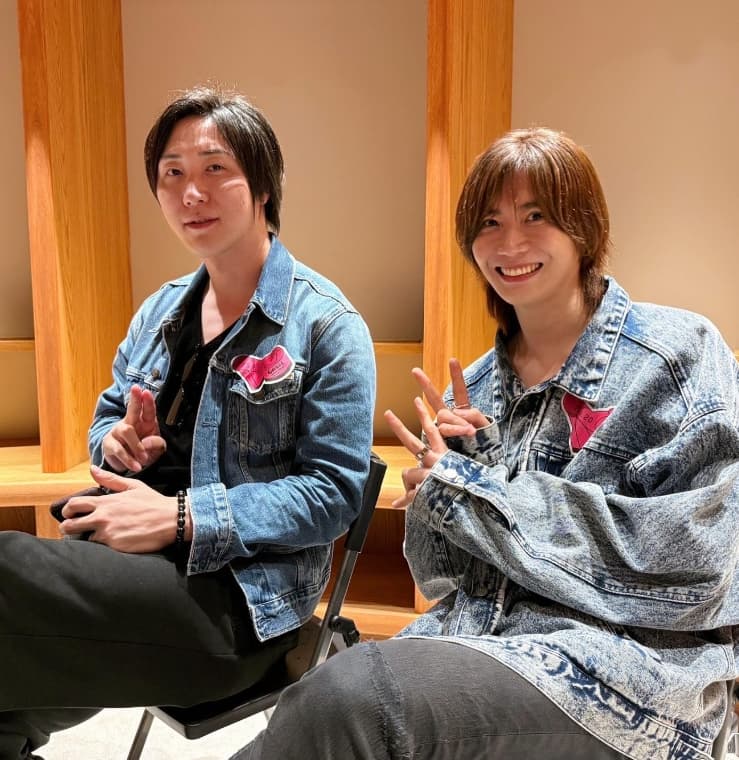 「Wゆうじ」溝口勇児、まさかのシンクロコーデ(笑)人混みの中で双子状態に思わず赤面