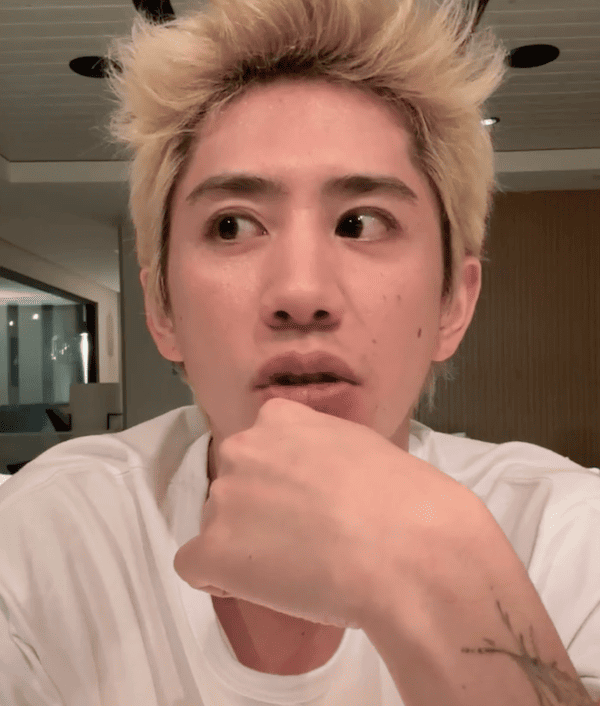 人気バンドボーカル、突然の告白も「軽く流してもらえたら、それだけで救われる」