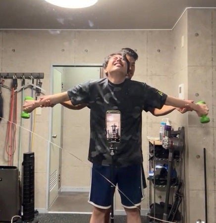 「筋肉も喜んでいますねー!!」プロ雀士・仲林圭が日本代表に選出された瞬間の姿に反響