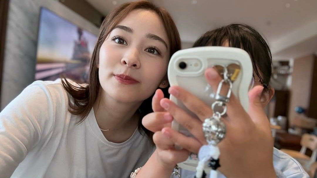 岩田絵里奈、元体操・田中理恵の娘との自撮り2ショットが話題に！