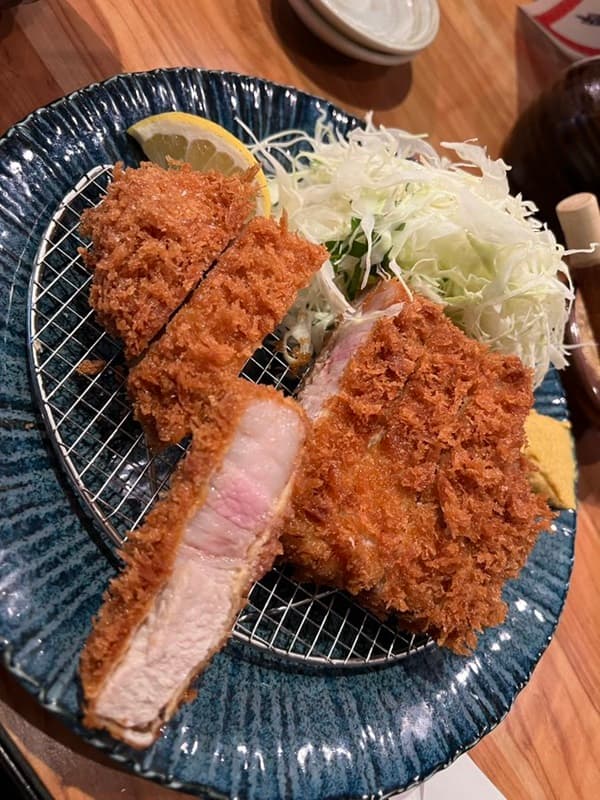 土岐隼一がおいしそうなトンカツを披露するだけの投稿！？