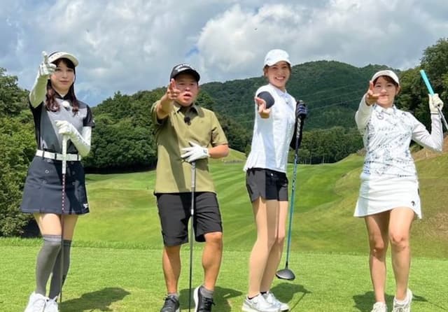 迫田さおり　ダイアン津田らとゴルフ場で「バーディーチャンす〜！」