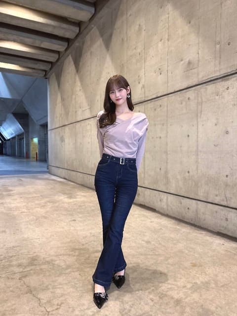 「可愛い過ぎてドキがムネムネ」あのアイドルの洋服&スタイルが最高すぎてファン歓喜