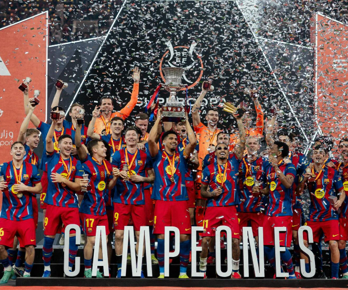 「SUPERCAMPEONES！」ペドリが歓喜投稿　クラシコ制した優勝の瞬間