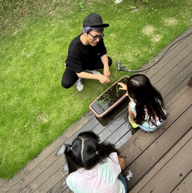 「イセヒカリはしっかりと育ってます」田村淳がプランターで田植え中！しっかり成長。