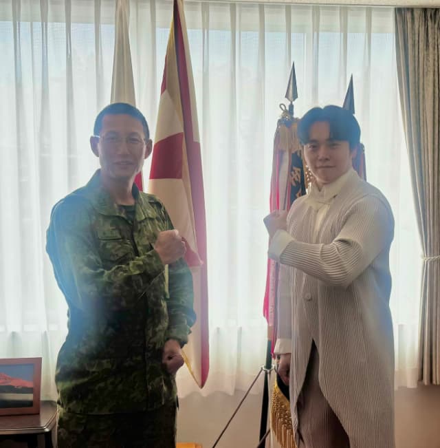 天道清貴が滝ヶ原駐屯地司令を表敬訪問「昔から自衛隊への強い憧れと尊敬がありました」