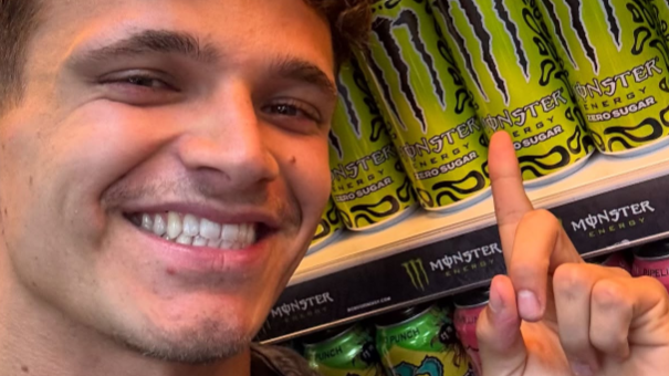 「まさかの実現！」ランド・ノリス監修の“モンスター缶”が店頭に登場、ファン興奮「見つけたら即買い！」