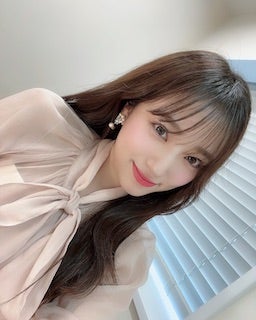 元アイドル ファンミーティング開催で話題に まさかの30分押しを報告