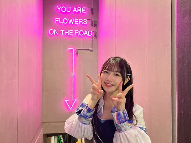 ARCANA PROJECT桜野羽咲、ライブ『BOOSTER』後にファンに向けて弾ける笑顔を公開！