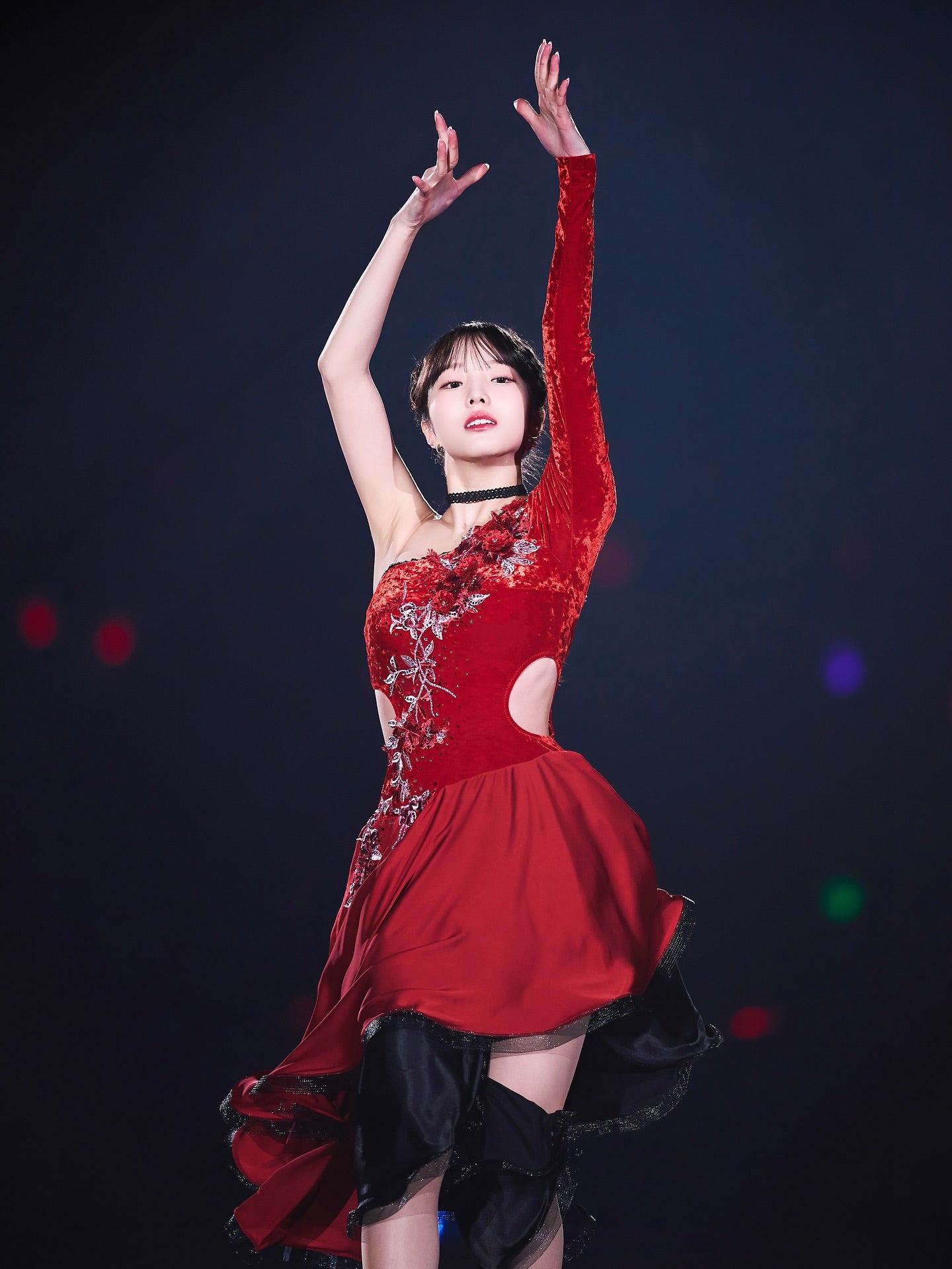 本田真凜、真紅の衣装で華麗に舞う　「ICE BRAVE」出演に反響「本当に美しい」「原点のリンクに涙」