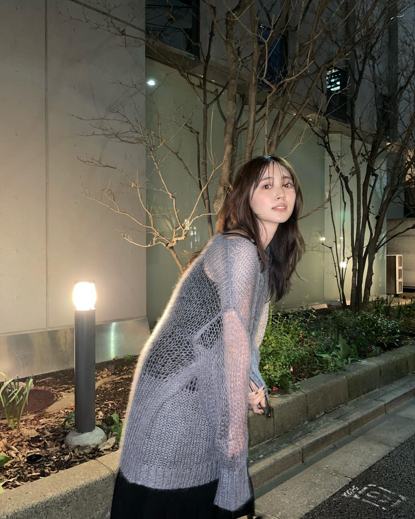 鈴木愛理の透けニット姿公開しファン大興奮😳💗「キャミソール始めるの早いです毎年🙃」