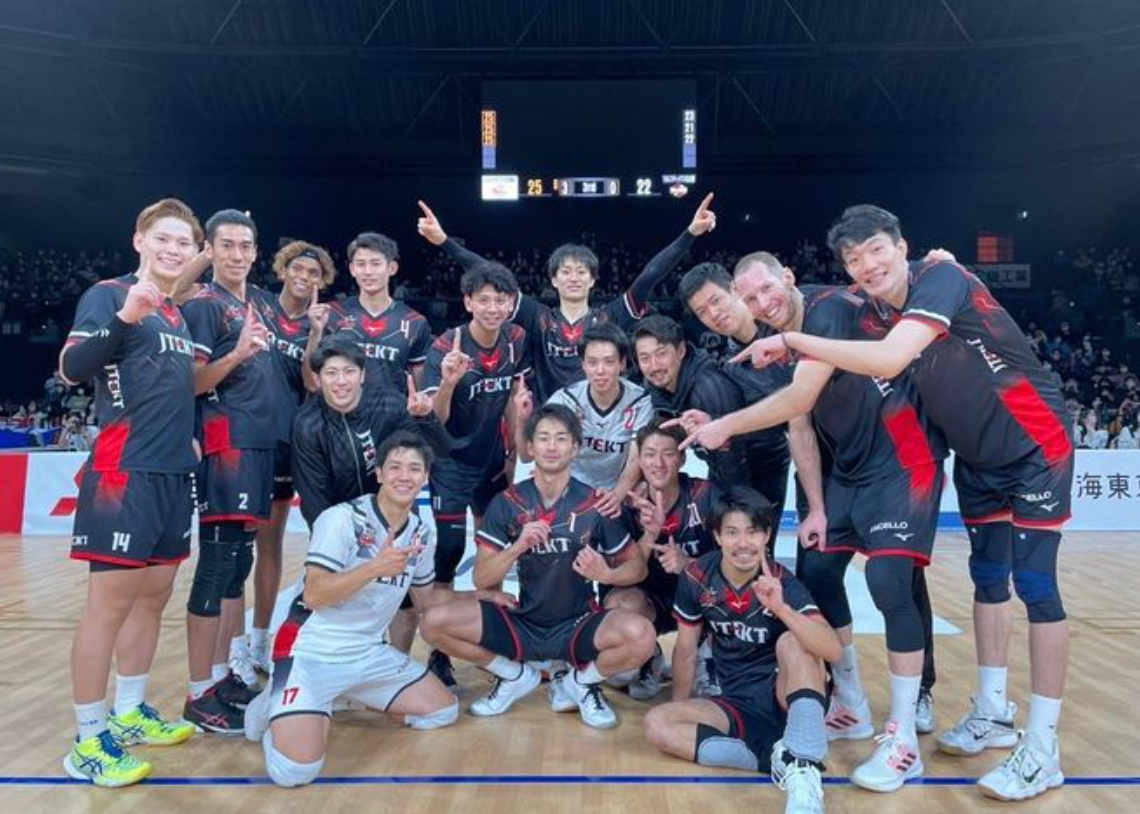 Vリーグへ復帰した西田有志、開幕後初勝利を報告✨