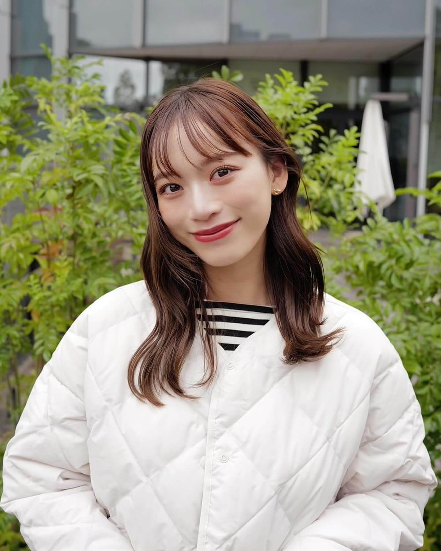 モデル由布菜月、UNIQLOの次世代高機能アウターパフテックを使ったカジュアルコーデを披露