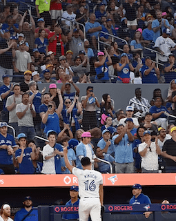 菊池雄星、ブルージェイズとして最後の登板　観客もスタンディングオベーション！