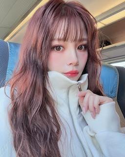 夫は超人気YouTuber！第一子妊娠中モデルが最新ショット公開「ちょっと可愛い過ぎん」