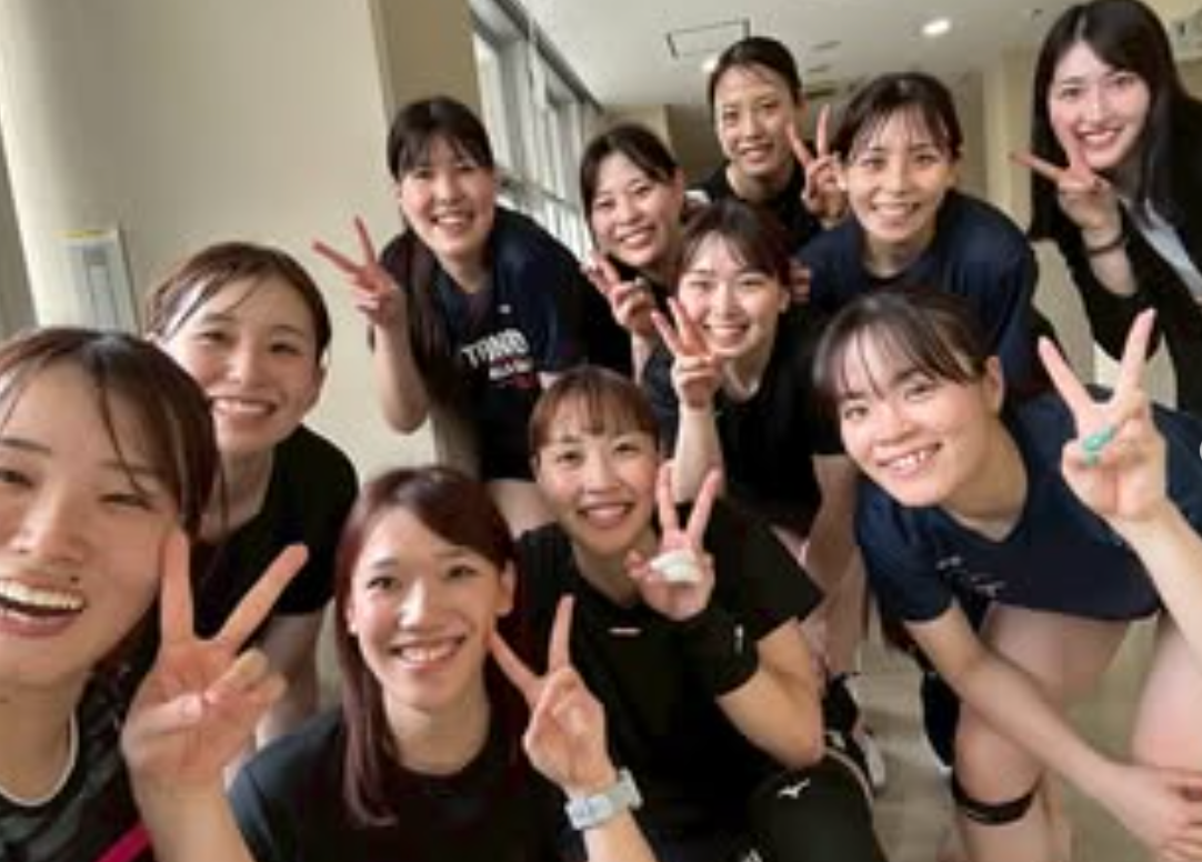 爽快フィニッシュ！ブレス浜松の美人バレー女子が7月の締めを笑顔で飾る