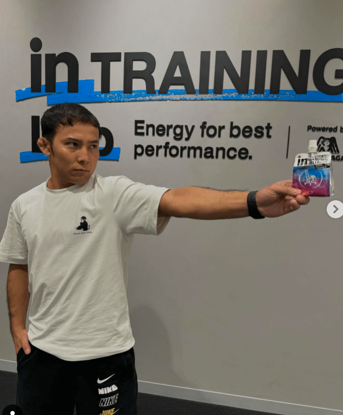 SNSで大バズり『無課金おじさん』を柔道五輪金メダリストが模倣！？