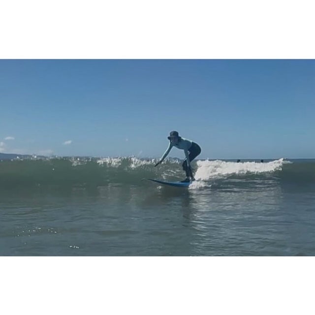 宇賀なつみ、サーフィンデビューを報告「無事初日に立つことができました！！」