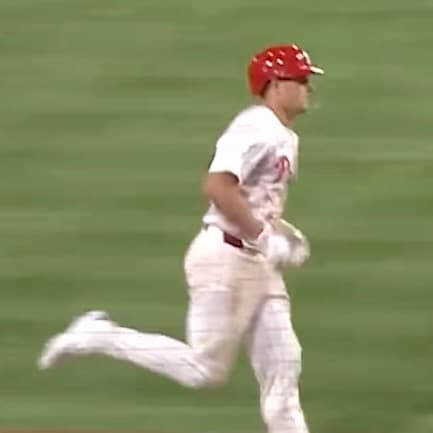 これが無きゃ勝てなかった！フィリーズのリアルミュート、2ランホームランで球団を勝利に導く