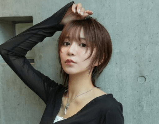 「待ってやばい可愛すぎる」アイドル兼任の人気モデル、”バッサリヘアカット”のアフター姿が大絶賛「ふぁ！！かっこいい！」