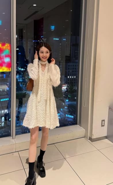 「華奢でビックリ」藤江萌が最近のお気に入りファッションを公開！ファンから反響続々⁉「とても素敵で可愛いですね」