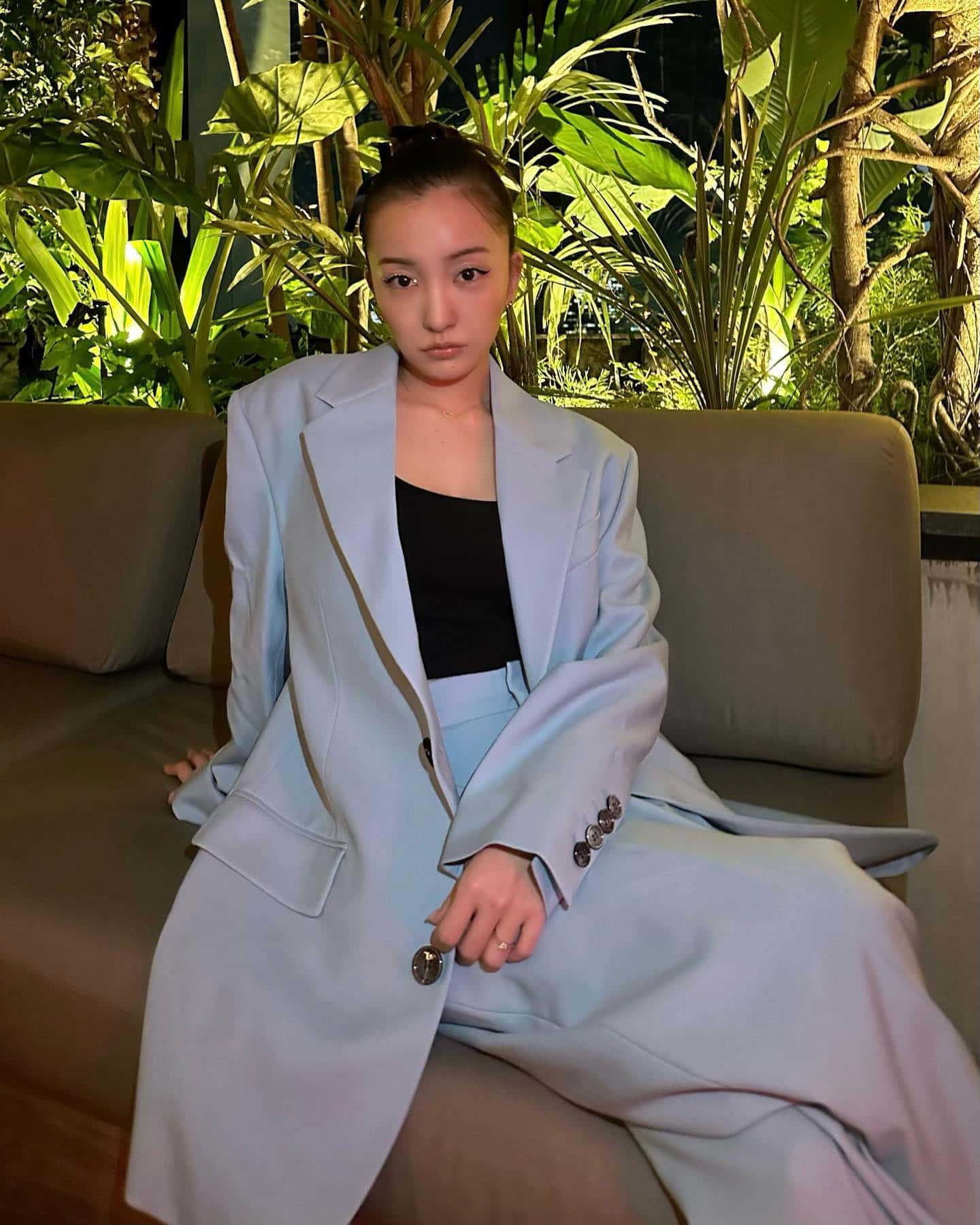 AMIPARISを身にまとった板野友美が美しいと話題に❕💗