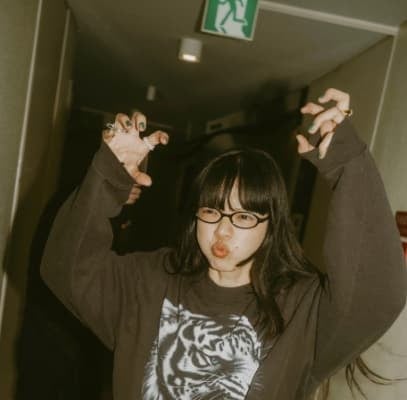 “ふくれっ面がキュート！”な写真を投稿！あいみょんが大阪公演に感謝