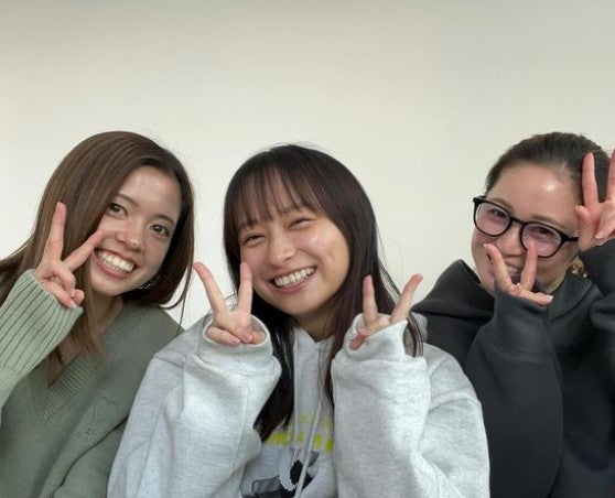 「すごいメンツ」「最強の3トップ」なでしこ美女＆元日向坂人気タレントがオフを満喫