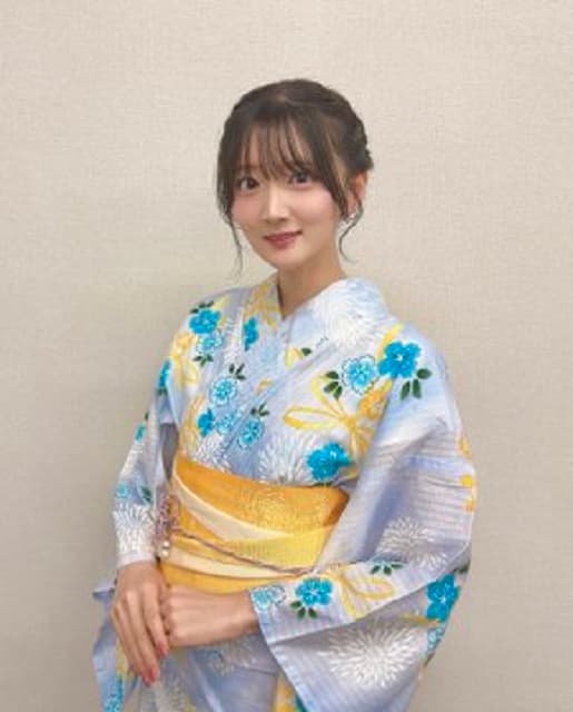 「会場で見つけてくださいね✨」声優 山根綺がイベントで浴衣姿を披露！美しいうなじも…
