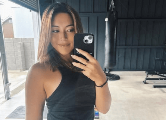 「お美しい！」吉本所属の美女プロサーファー、美神スマイルのトレーニングムービーを披露！美しすぎの声続々「びゅりほ」