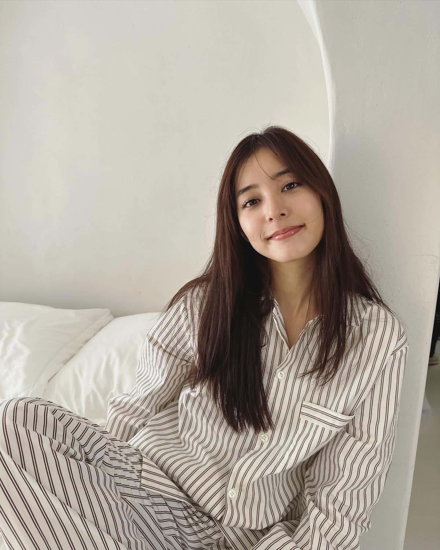 新木優子がパジャマ姿を公開📸追加公演を発表💖