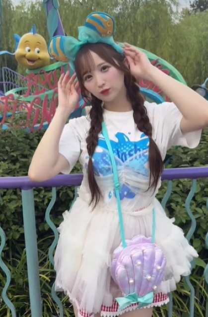 「フランダーに会えたよ~」CANDY TUNE・小川奈々子 ディズニーでみせるとびきり笑顔が可愛すぎ！