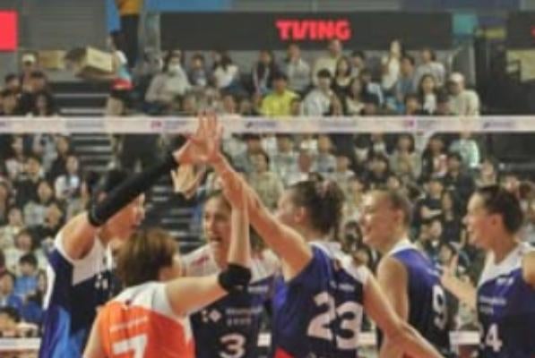 女子バレー・山岸あかね、KYK INVITATIONAL 2025に参加「奇跡のような時間に感謝」