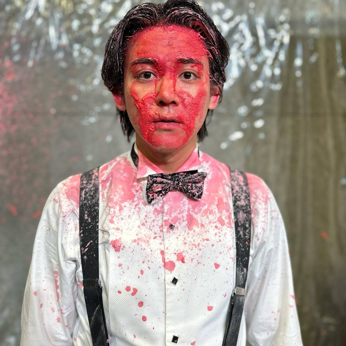 小瀧望が結成10周年をお祝い㊗️「世界一ピンクの似合う男」との声も👀