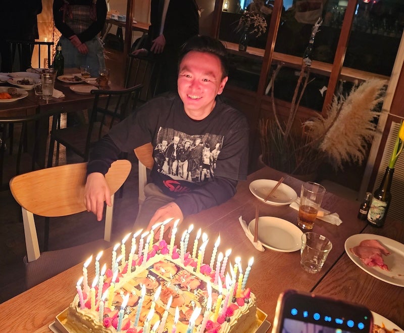 「今芸能界で一番ほっこりしてる」かまいたち山内の誕生日会 参加者は思わず絶叫「うおー！芸能界だ！」