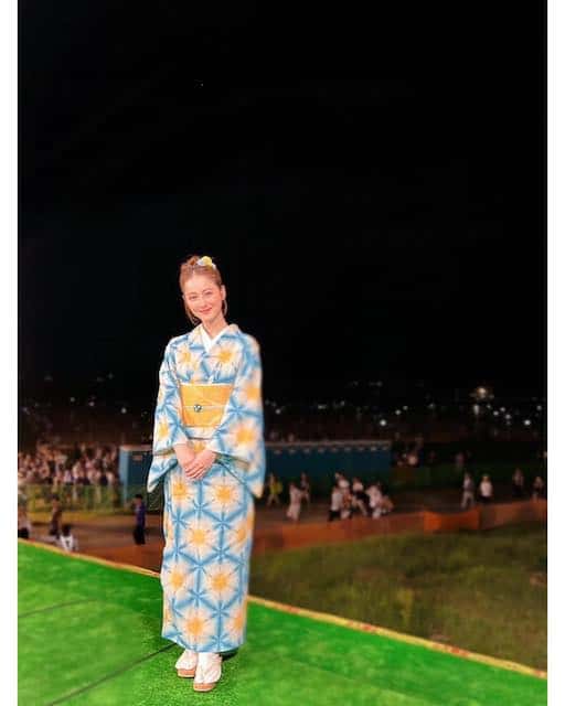 佐々木希 美しすぎる浴衣姿に「花火よりも綺麗✨」