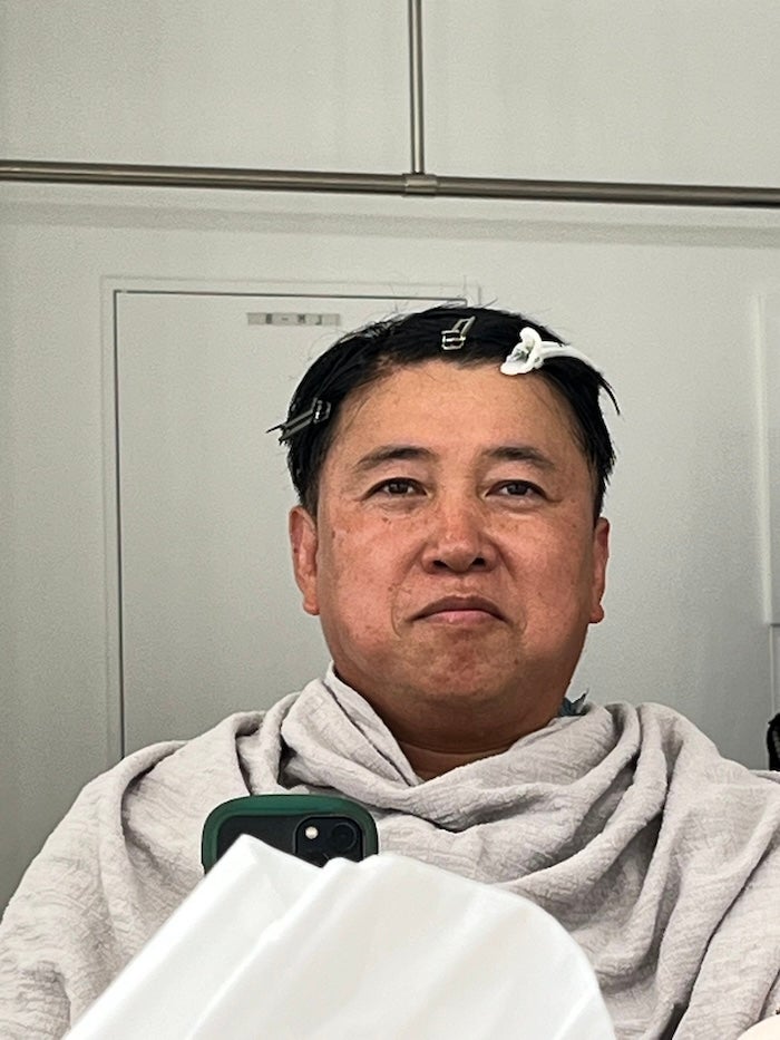 あのお笑い芸人がメイク前の楽屋ショットを公開「まだワイルドじゃないぜ〜」