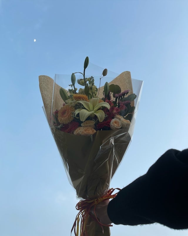 「撮り方おしゃれすぎ！！」青山学院大学・鶴川正也、卒業間近ならではの投稿でセンスを魅せる