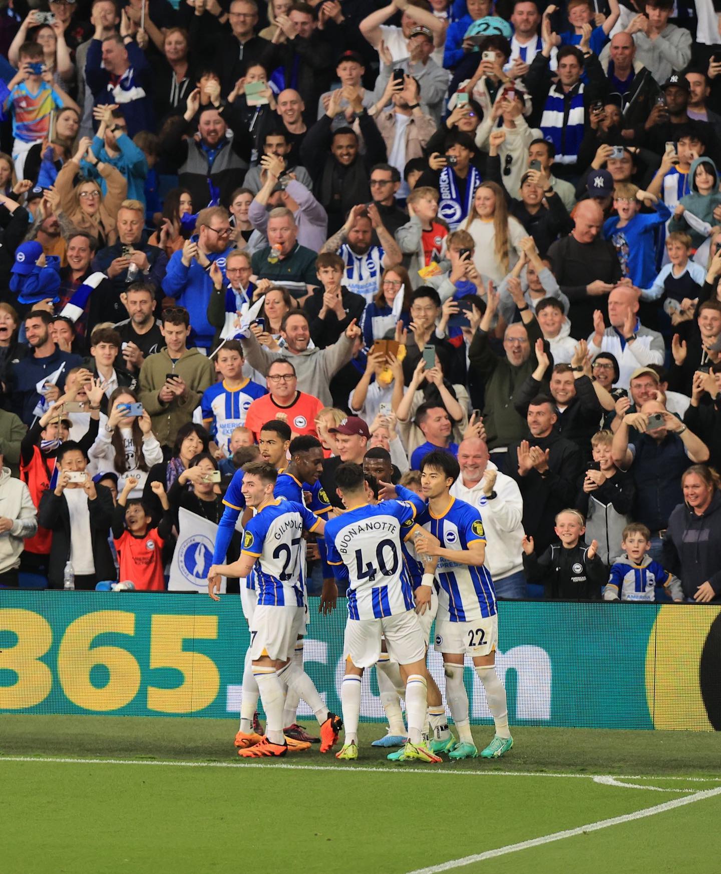 三笘所属のブライトンがEL出場権獲得❗️クラブ史上初の快挙にファン大興奮😍